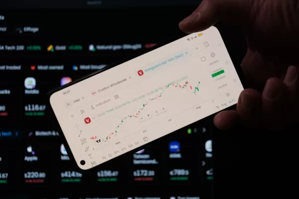 Declaring Dividends